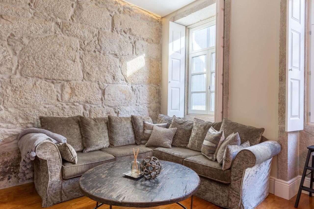 Elegant 2Br Duplex In City Center By Lovelystay Porto Exterior photo